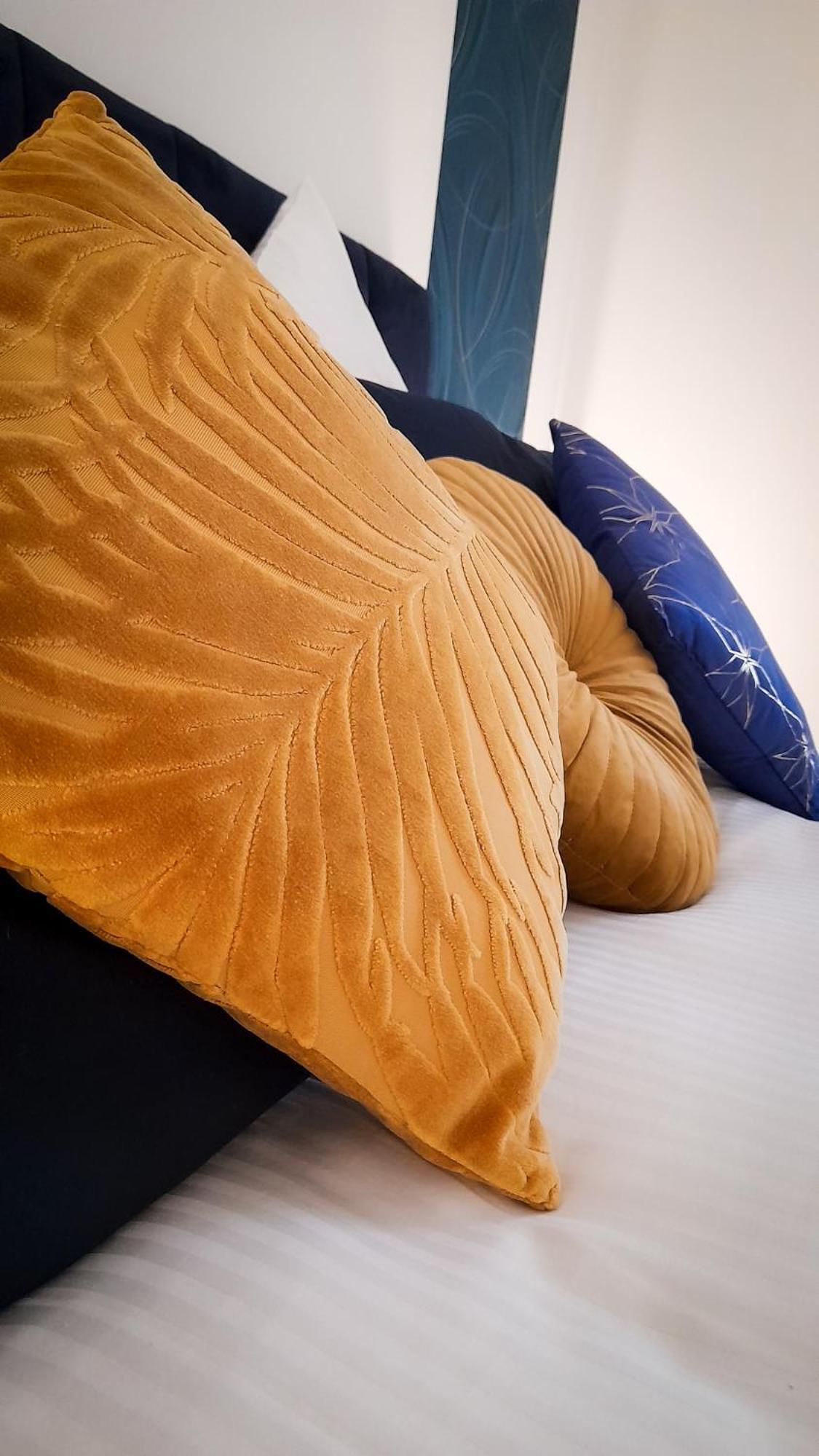 L'art Deco 3 Etoiles Wifi, Netflix, Disney, Coeur De Bastide * Villefranche-de-Rouergue